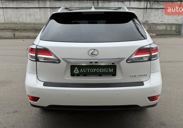 Белый Лексус РХ, объемом двигателя 3.46 л и пробегом 158 тыс. км за 20000 $, фото 6 на Automoto.ua