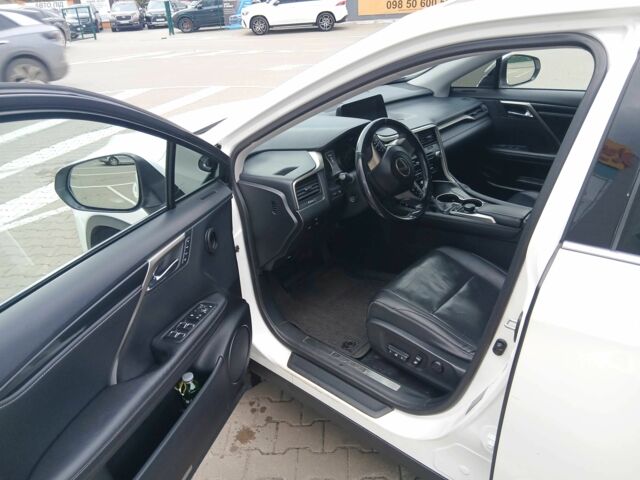 Лексус РХ 2015 в Киеве на Automoto.ua Белый Лексус РХ, объемом двигателя 2 л и пробегом 161 тыс. км за 32500 $, фото 10 на Automoto.ua