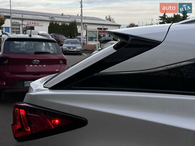 Білий Лексус РХ, об'ємом двигуна 2 л та пробігом 179 тис. км за 29990 $, фото 39 на Automoto.ua