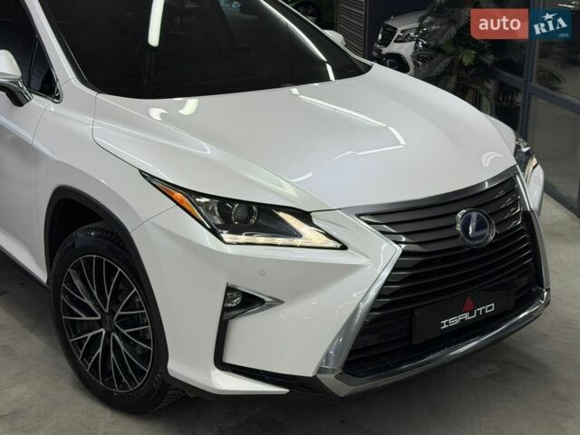 Білий Лексус РХ, об'ємом двигуна 3.46 л та пробігом 106 тис. км за 36900 $, фото 2 на Automoto.ua