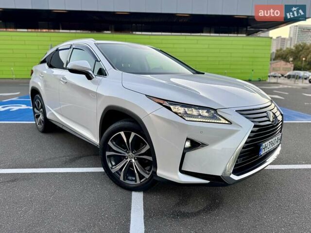 Білий Лексус РХ, об'ємом двигуна 2 л та пробігом 70 тис. км за 32900 $, фото 6 на Automoto.ua
