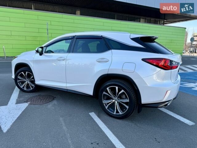Белый Лексус РХ, объемом двигателя 2 л и пробегом 71 тыс. км за 31900 $, фото 23 на Automoto.ua