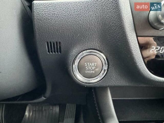 Білий Лексус РХ, об'ємом двигуна 2 л та пробігом 70 тис. км за 32900 $, фото 64 на Automoto.ua