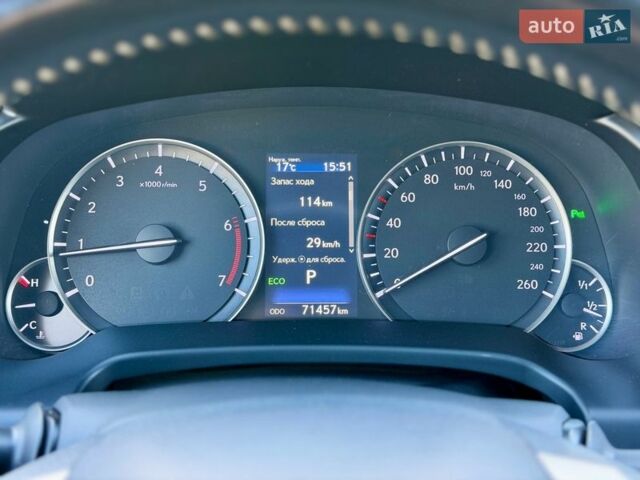 Белый Лексус РХ, объемом двигателя 2 л и пробегом 71 тыс. км за 31900 $, фото 63 на Automoto.ua