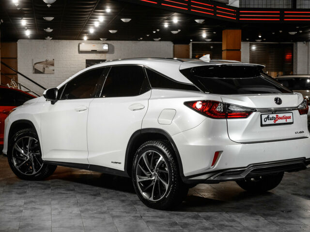 Білий Лексус РХ, об'ємом двигуна 3 л та пробігом 39 тис. км за 49900 $, фото 5 на Automoto.ua