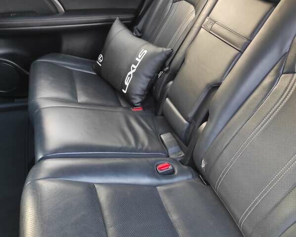 Белый Лексус РХ, объемом двигателя 2 л и пробегом 135 тыс. км за 30800 $, фото 8 на Automoto.ua