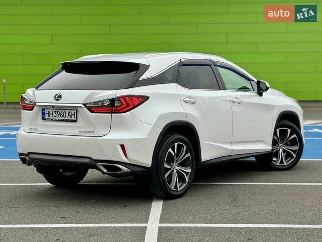 Белый Лексус РХ, объемом двигателя 2 л и пробегом 70 тыс. км за 32900 $, фото 15 на Automoto.ua