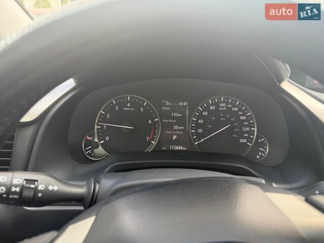 Білий Лексус РХ, об'ємом двигуна 3.46 л та пробігом 173 тис. км за 26999 $, фото 9 на Automoto.ua