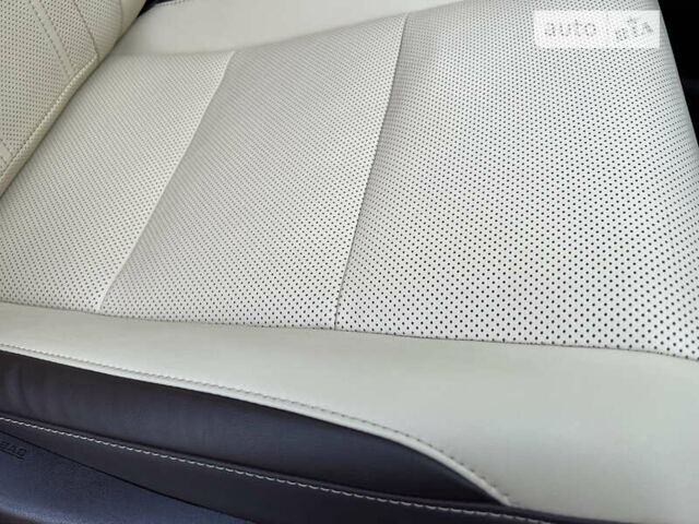 Лексус РХ 2016 у Виннице на Automoto.ua Белый Лексус РХ, об'ємом двигуна 2 л та пробігом 80 тис. км за 38600 $, фото 83 на Automoto.ua