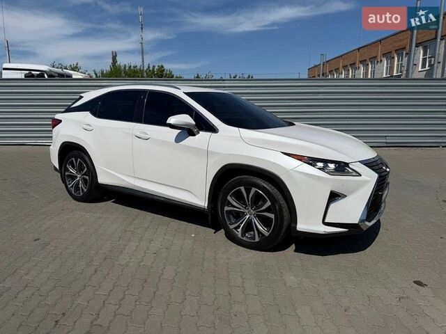 Белый Лексус РХ, объемом двигателя 2 л и пробегом 153 тыс. км за 27500 $, фото 1 на Automoto.ua