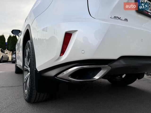 Білий Лексус РХ, об'ємом двигуна 2 л та пробігом 179 тис. км за 29990 $, фото 35 на Automoto.ua