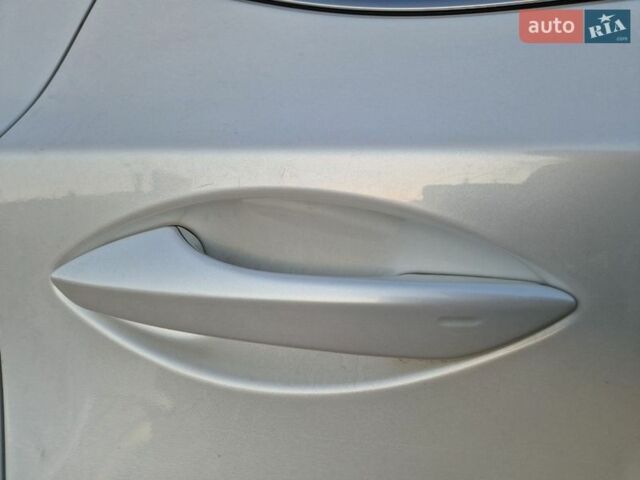 Білий Лексус РХ, об'ємом двигуна 3.46 л та пробігом 158 тис. км за 36900 $, фото 9 на Automoto.ua