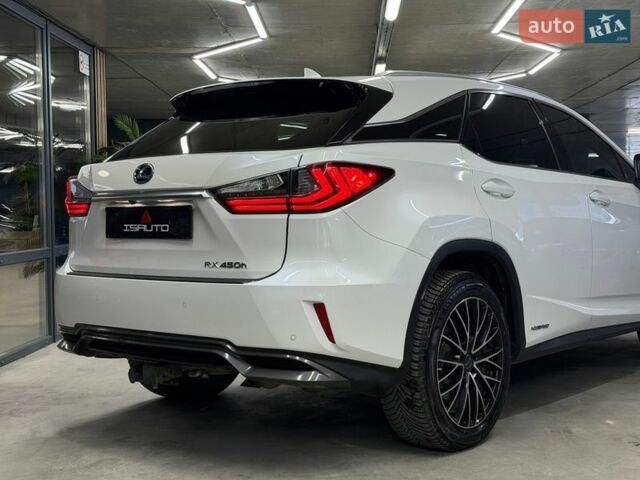 Білий Лексус РХ, об'ємом двигуна 3.46 л та пробігом 106 тис. км за 36900 $, фото 16 на Automoto.ua