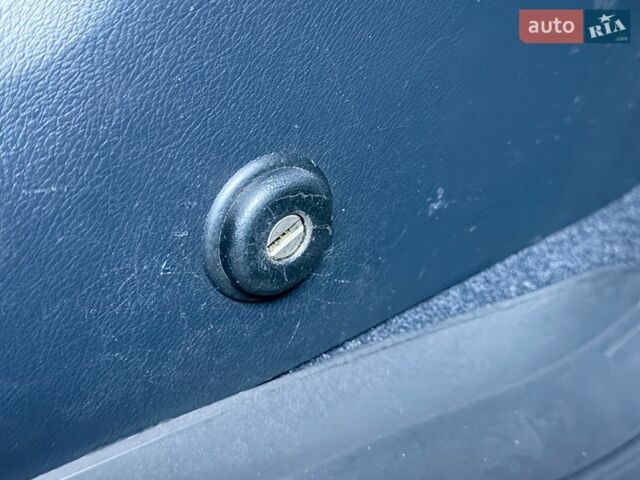 Белый Лексус РХ, объемом двигателя 2 л и пробегом 71 тыс. км за 31900 $, фото 51 на Automoto.ua