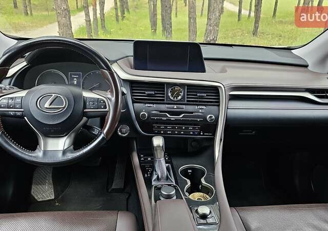 Белый Лексус РХ, объемом двигателя 2 л и пробегом 105 тыс. км за 35400 $, фото 4 на Automoto.ua