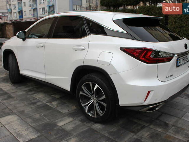 Білий Лексус РХ, об'ємом двигуна 2 л та пробігом 117 тис. км за 31500 $, фото 3 на Automoto.ua