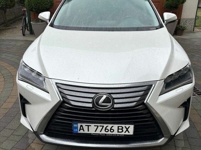 Білий Лексус РХ, об'ємом двигуна 2 л та пробігом 168 тис. км за 35000 $, фото 1 на Automoto.ua