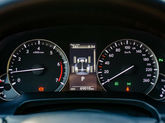 Білий Лексус РХ, об'ємом двигуна 2 л та пробігом 69 тис. км за 34999 $, фото 21 на Automoto.ua