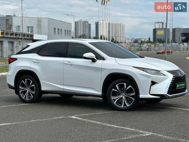Білий Лексус РХ, об'ємом двигуна 2 л та пробігом 99 тис. км за 30000 $, фото 10 на Automoto.ua