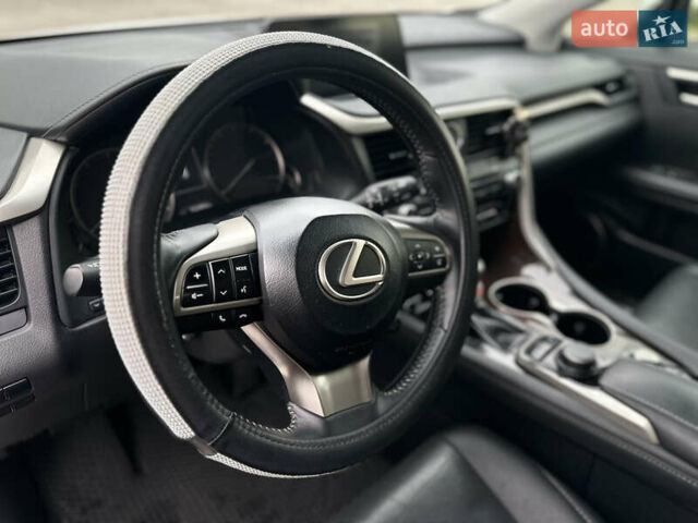 Білий Лексус РХ, об'ємом двигуна 3.46 л та пробігом 163 тис. км за 27000 $, фото 15 на Automoto.ua