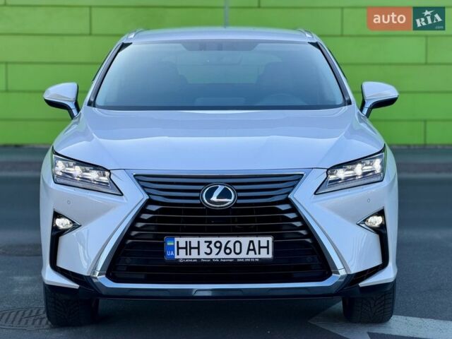 Белый Лексус РХ, объемом двигателя 2 л и пробегом 71 тыс. км за 31900 $, фото 5 на Automoto.ua