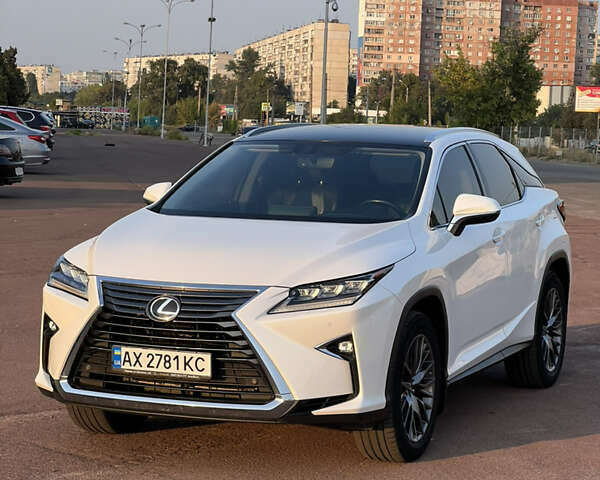 Белый Лексус РХ, объемом двигателя 2 л и пробегом 145 тыс. км за 29700 $, фото 1 на Automoto.ua