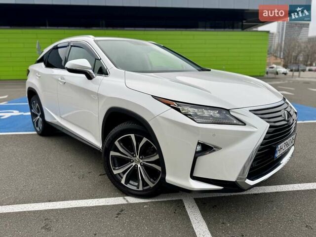 Білий Лексус РХ, об'ємом двигуна 2 л та пробігом 70 тис. км за 32900 $, фото 9 на Automoto.ua