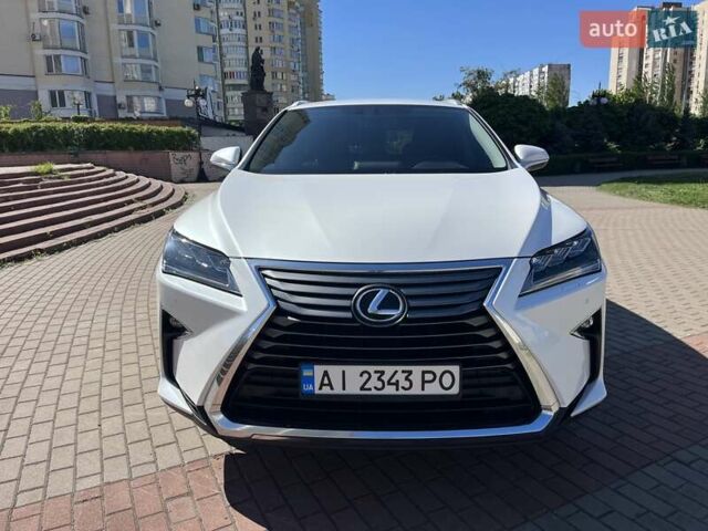 Белый Лексус РХ, объемом двигателя 2 л и пробегом 122 тыс. км за 31000 $, фото 9 на Automoto.ua