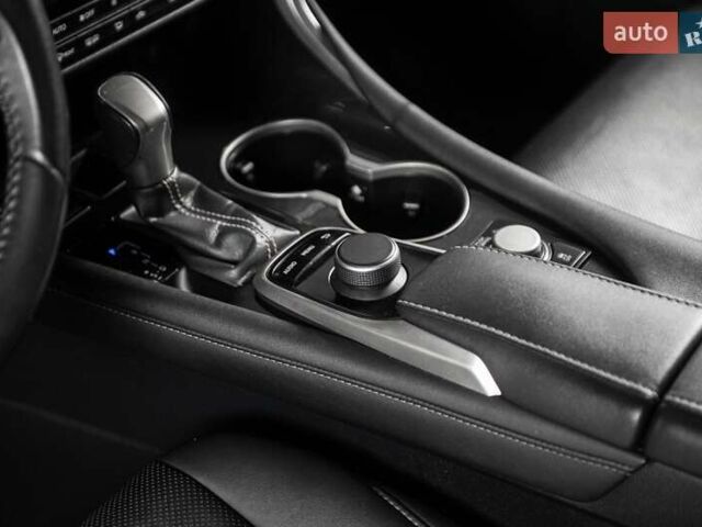 Белый Лексус РХ, объемом двигателя 3.46 л и пробегом 183 тыс. км за 27508 $, фото 51 на Automoto.ua