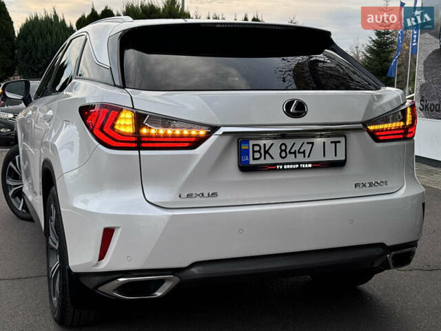 Білий Лексус РХ, об'ємом двигуна 2 л та пробігом 179 тис. км за 29990 $, фото 6 на Automoto.ua