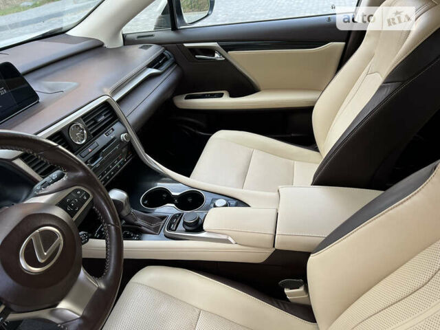 Лексус РХ 2016 у Виннице на Automoto.ua Белый Лексус РХ, об'ємом двигуна 2 л та пробігом 80 тис. км за 38600 $, фото 72 на Automoto.ua