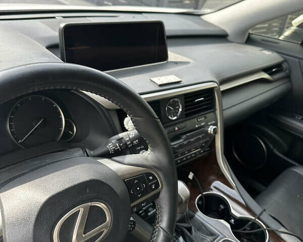Лексус РХ 2016 у Миколаєві на Automoto.ua Білий Лексус РХ, об'ємом двигуна 3.46 л та пробігом 190 тис. км за 27777 $, фото 3 на Automoto.ua
