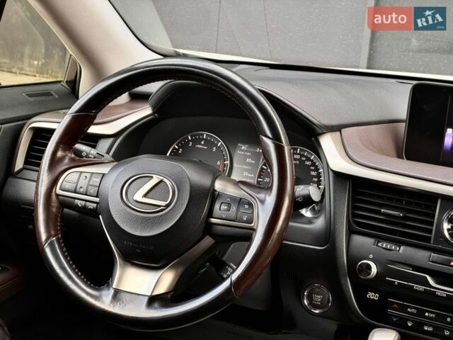 Білий Лексус РХ, об'ємом двигуна 2 л та пробігом 279 тис. км за 26900 $, фото 1 на Automoto.ua