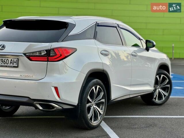 Білий Лексус РХ, об'ємом двигуна 2 л та пробігом 70 тис. км за 32900 $, фото 16 на Automoto.ua