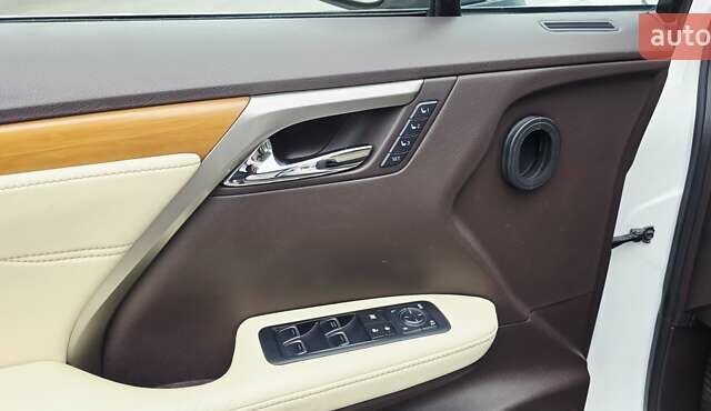 Білий Лексус РХ, об'ємом двигуна 3.46 л та пробігом 130 тис. км за 34500 $, фото 71 на Automoto.ua