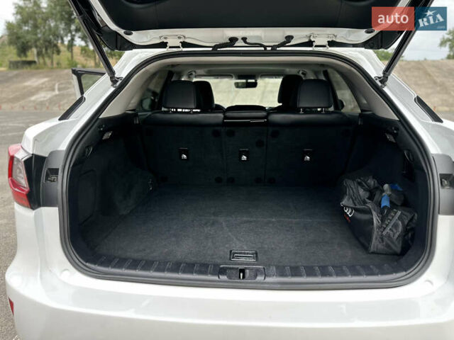 Білий Лексус РХ, об'ємом двигуна 3.46 л та пробігом 163 тис. км за 27000 $, фото 36 на Automoto.ua