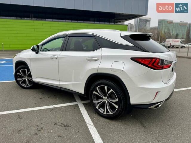 Білий Лексус РХ, об'ємом двигуна 2 л та пробігом 70 тис. км за 32900 $, фото 23 на Automoto.ua