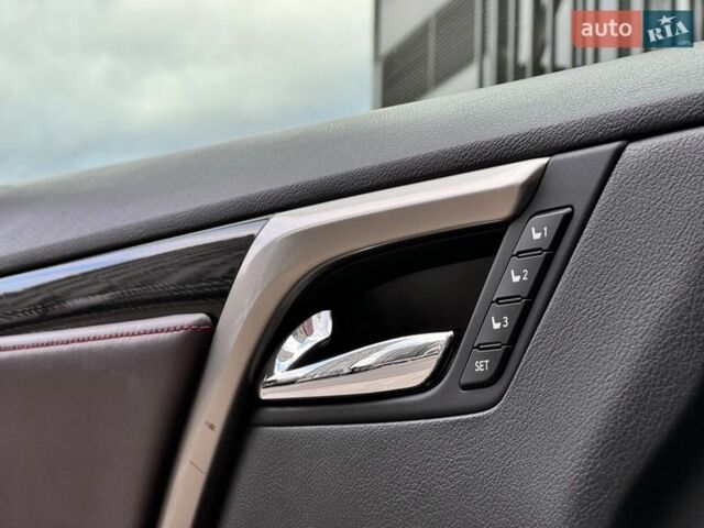 Білий Лексус РХ, об'ємом двигуна 2 л та пробігом 279 тис. км за 26900 $, фото 21 на Automoto.ua