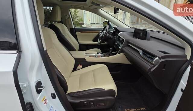 Білий Лексус РХ, об'ємом двигуна 3.46 л та пробігом 130 тис. км за 34500 $, фото 87 на Automoto.ua