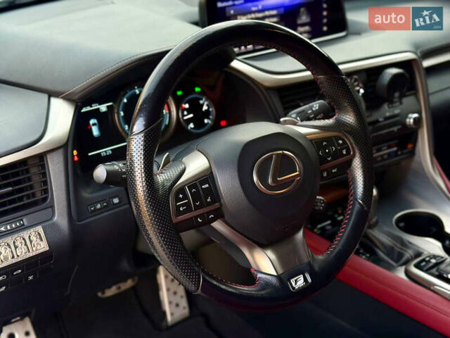 Білий Лексус РХ, об'ємом двигуна 2 л та пробігом 92 тис. км за 33499 $, фото 1 на Automoto.ua