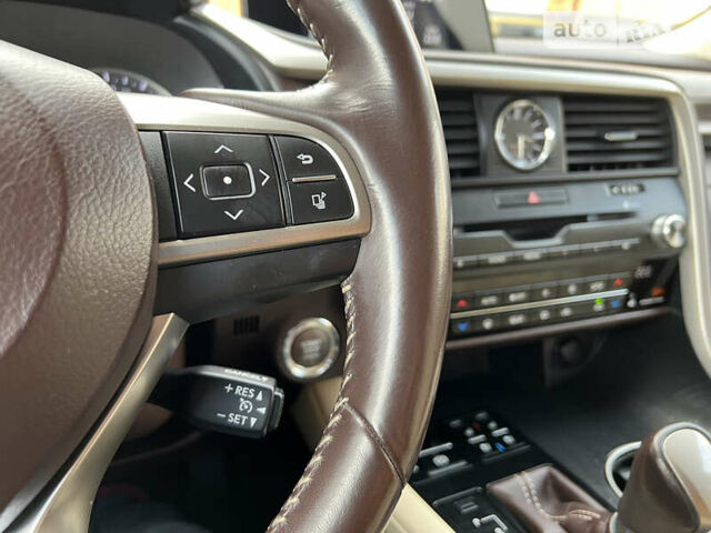 Лексус РХ 2016 у Виннице на Automoto.ua Белый Лексус РХ, об'ємом двигуна 2 л та пробігом 80 тис. км за 38600 $, фото 64 на Automoto.ua