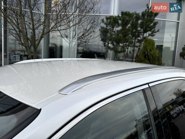 Білий Лексус РХ, об'ємом двигуна 2 л та пробігом 179 тис. км за 29990 $, фото 44 на Automoto.ua