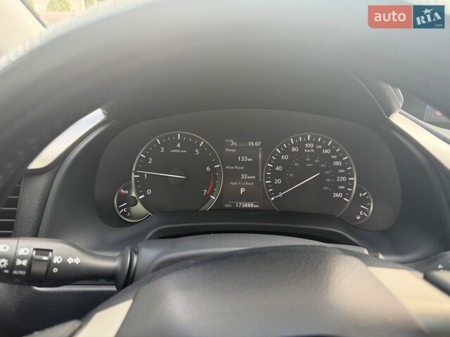 Білий Лексус РХ, об'ємом двигуна 3.46 л та пробігом 173 тис. км за 26999 $, фото 9 на Automoto.ua
