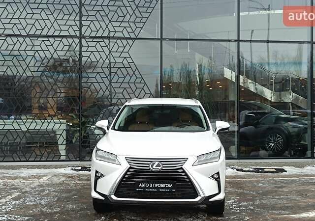 Білий Лексус РХ, об'ємом двигуна 2 л та пробігом 184 тис. км за 28879 $, фото 4 на Automoto.ua