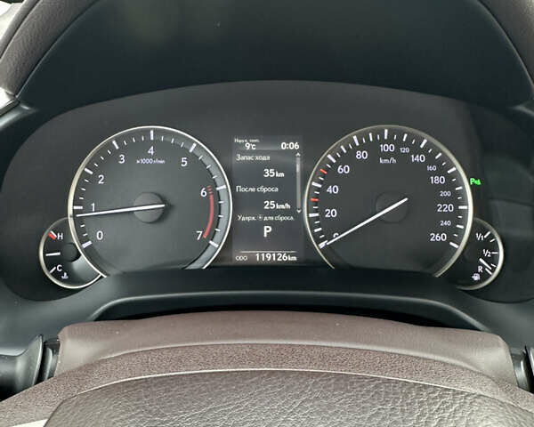 Білий Лексус РХ, об'ємом двигуна 2 л та пробігом 119 тис. км за 31500 $, фото 12 на Automoto.ua