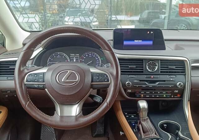 Білий Лексус РХ, об'ємом двигуна 2 л та пробігом 184 тис. км за 28879 $, фото 8 на Automoto.ua