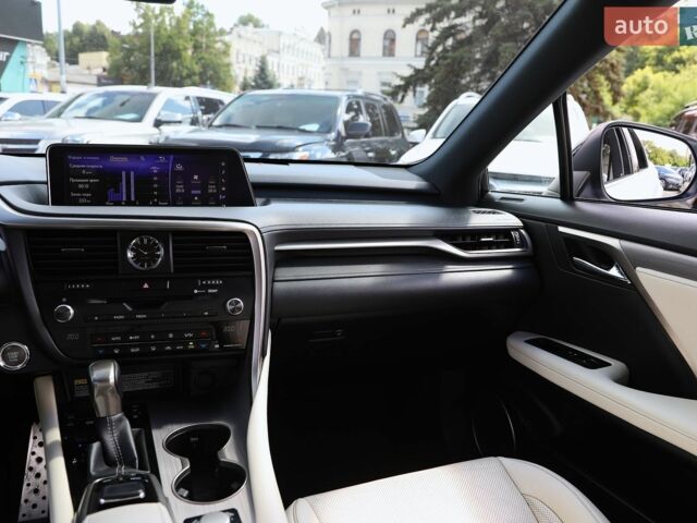 Белый Лексус РХ, объемом двигателя 2 л и пробегом 75 тыс. км за 34000 $, фото 12 на Automoto.ua