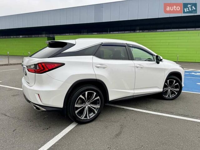 Білий Лексус РХ, об'ємом двигуна 2 л та пробігом 70 тис. км за 32900 $, фото 15 на Automoto.ua