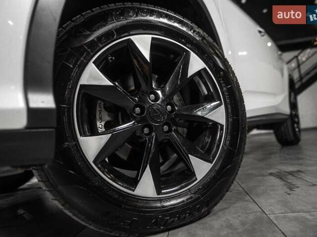 Белый Лексус РХ, объемом двигателя 3.46 л и пробегом 183 тыс. км за 27508 $, фото 26 на Automoto.ua