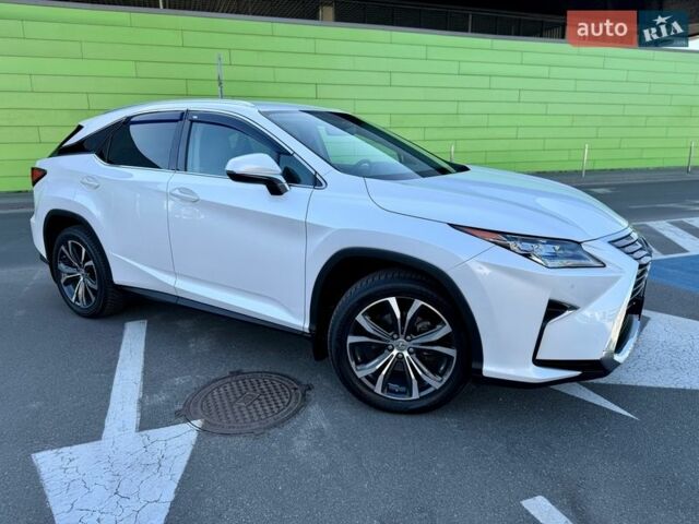 Белый Лексус РХ, объемом двигателя 2 л и пробегом 71 тыс. км за 31900 $, фото 10 на Automoto.ua